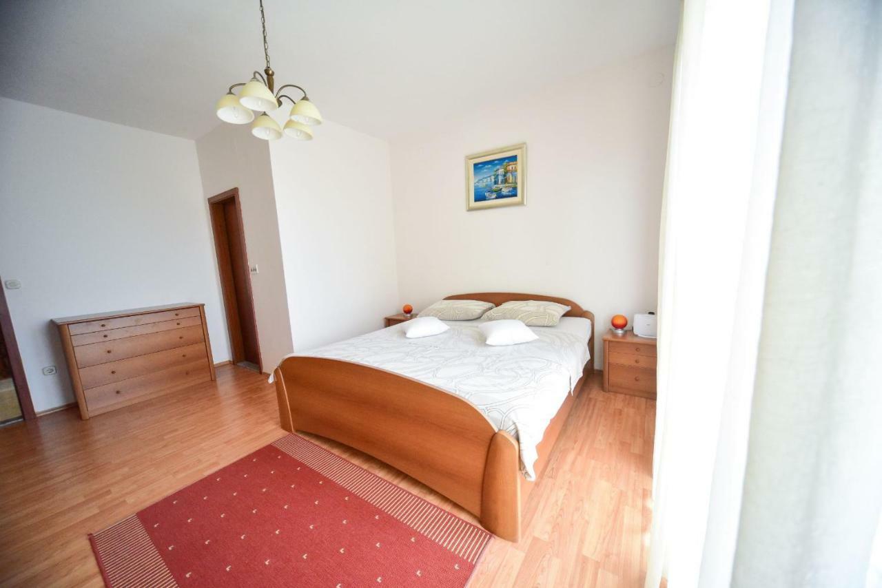 Apartment Marcella 2 Ljubač Kültér fotó